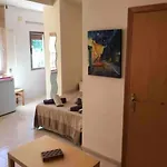 Real 81 Apartmán *